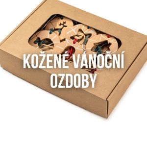 Úklid showroomu - vánoční ozdoby